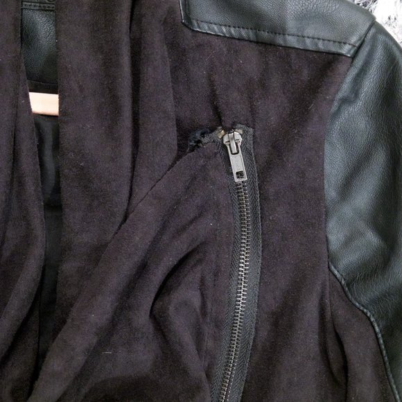 Vegan Leather Blank NYC DRAPED LEATHER JACKET - Picture 3 of 10
